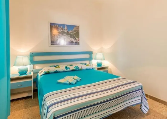 Apartman Family House By The Sea La Caletta